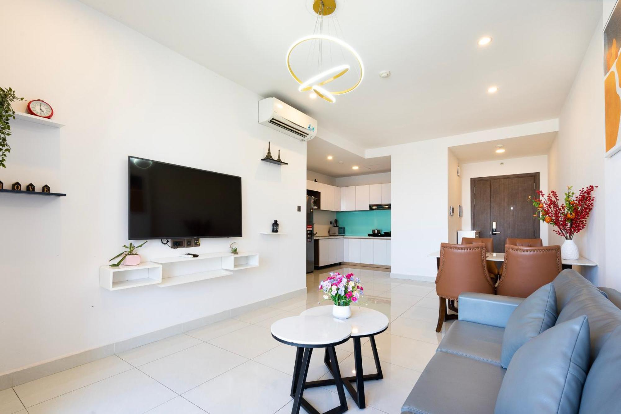 Saigon Royal - 2Br River View - Hana Apart 25 Floor Apartment