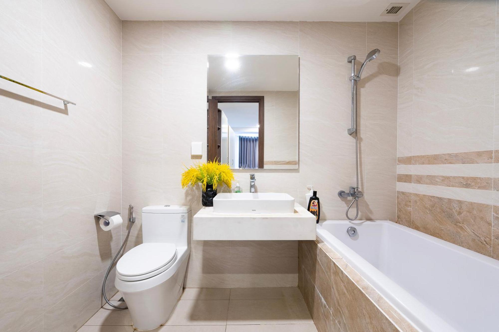 Saigon Royal - 2Br River View - Hana Apart 25 Floor Căn hộ *