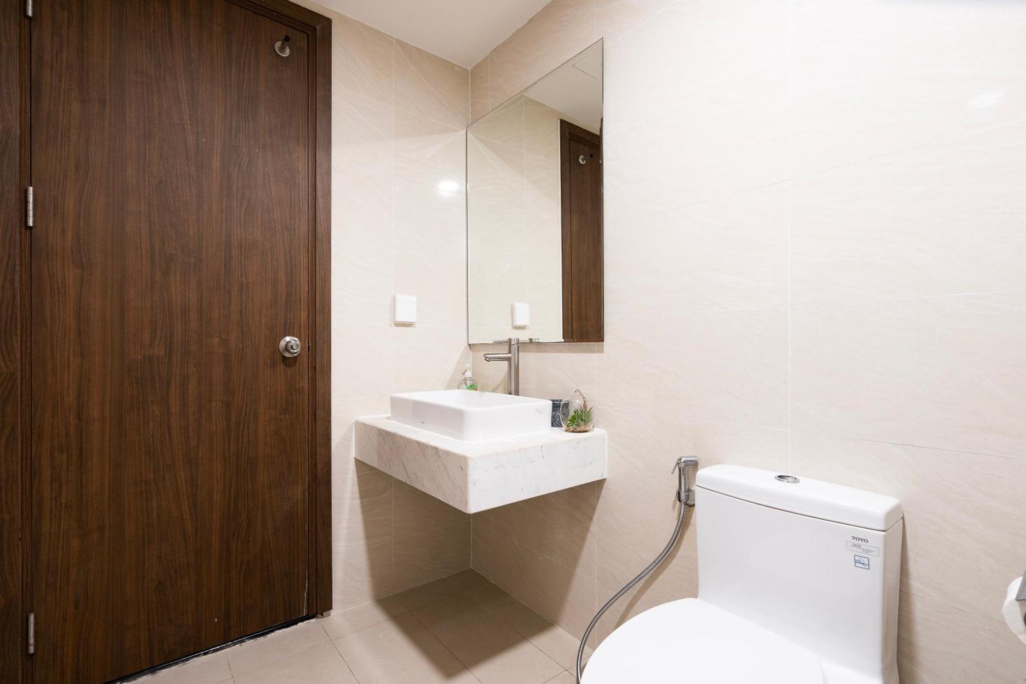 Saigon Royal - 2Br River View - Hana Apart 25 Floor * TP. Hồ Chí Minh