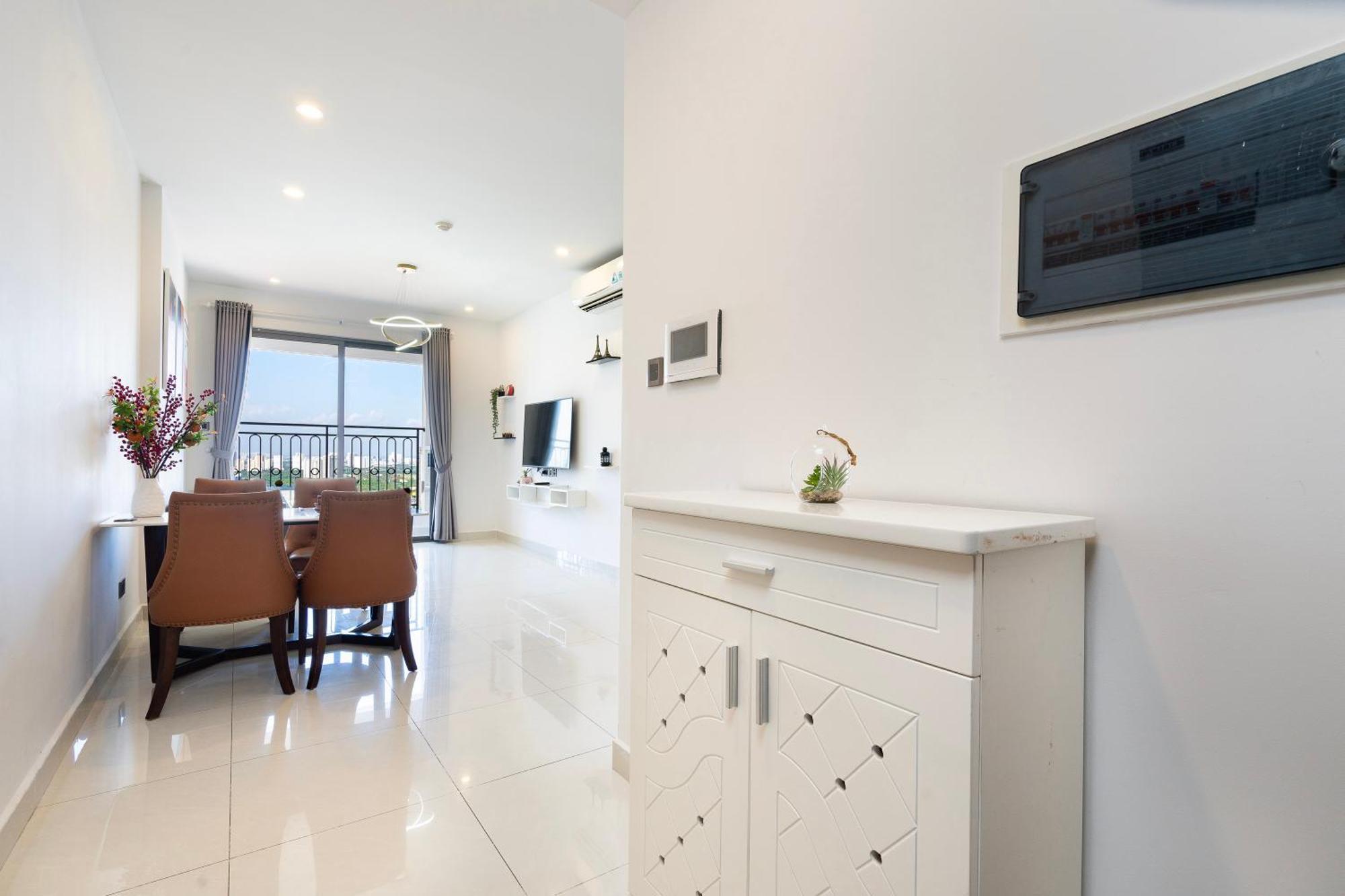 Căn hộ Saigon Royal - 2Br River View - Hana Apart 25 Floor